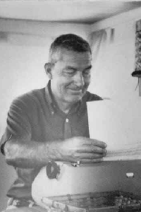 &copy; BillKaysing.com